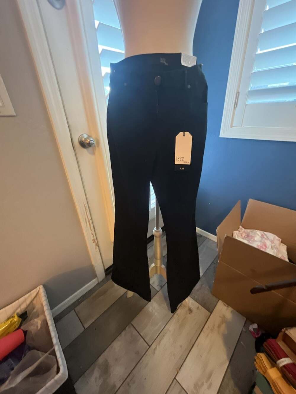 1822 Denim Women's Flare Black Jeans Size 10